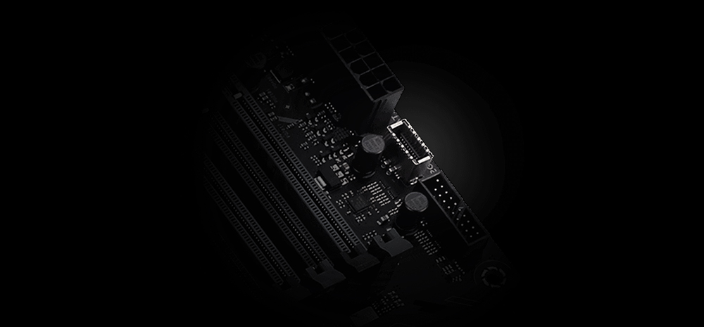 TUF GAMING Z690-PLUS
        