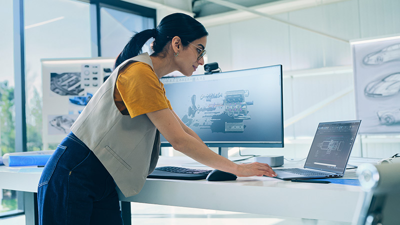 HP ZBook 8 G1i 16 Mobil İş İstasyonu LS